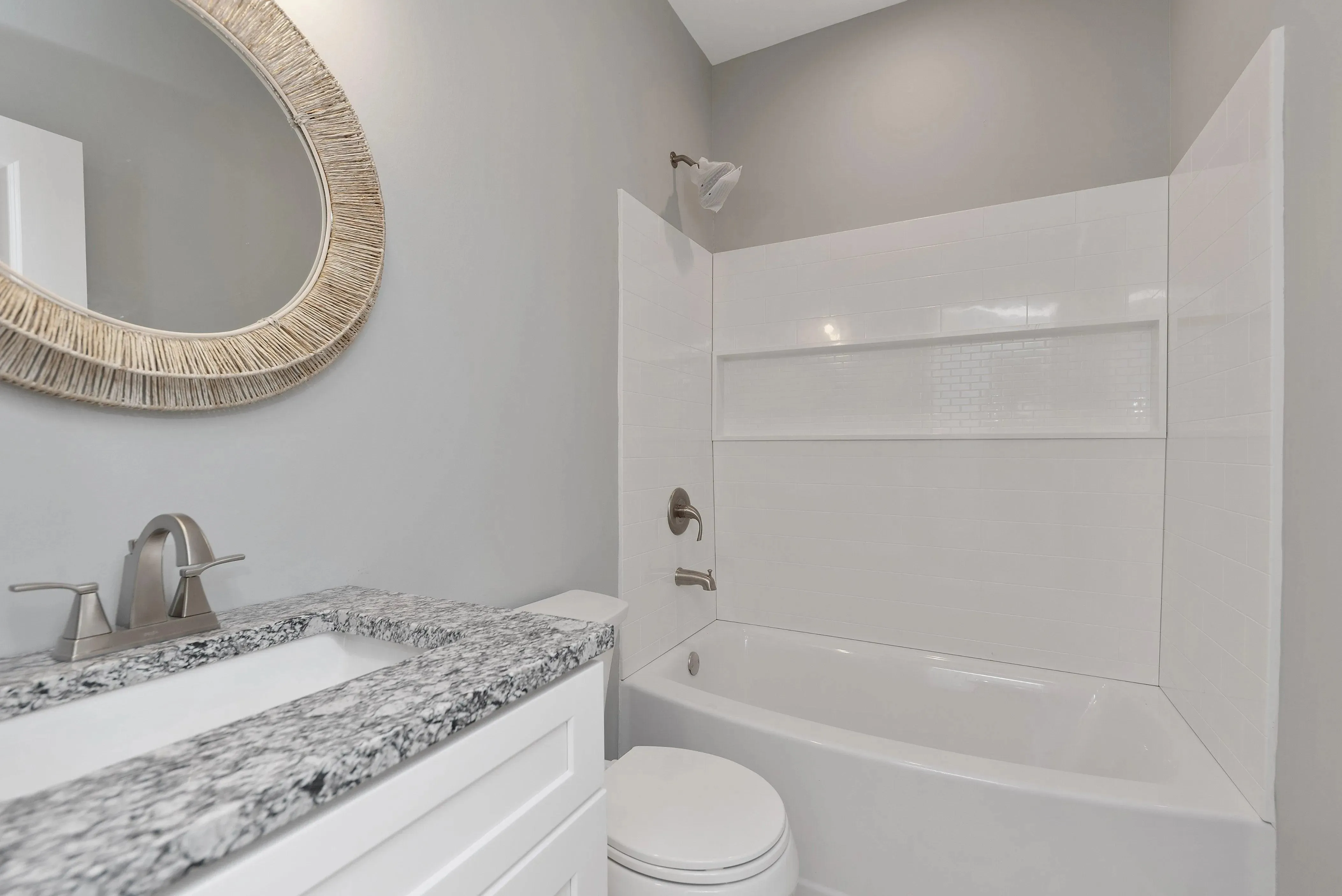 Charming 3-bedroom home with open layout and modern features!