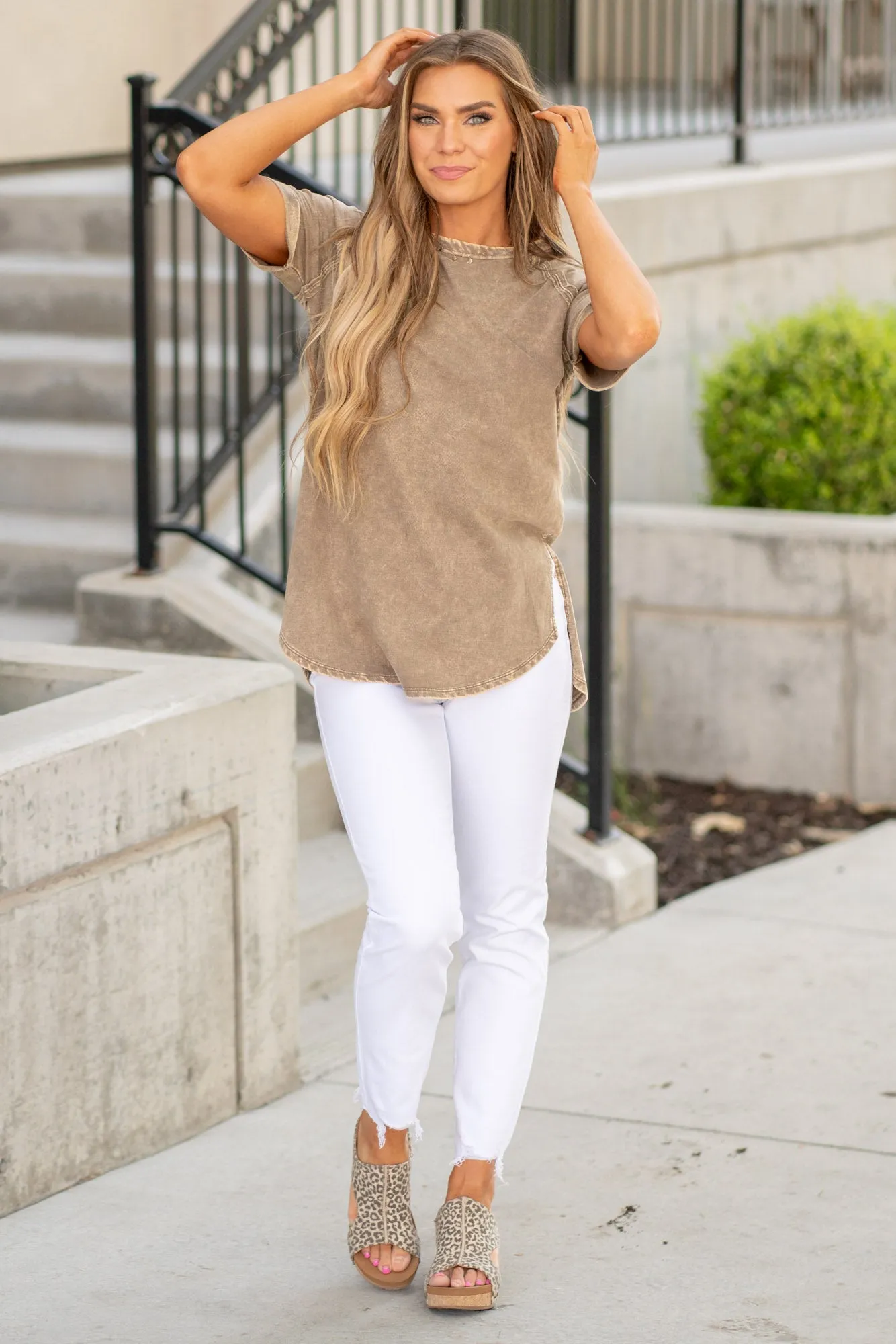 Heathered Round Neck Short Sleeve Top